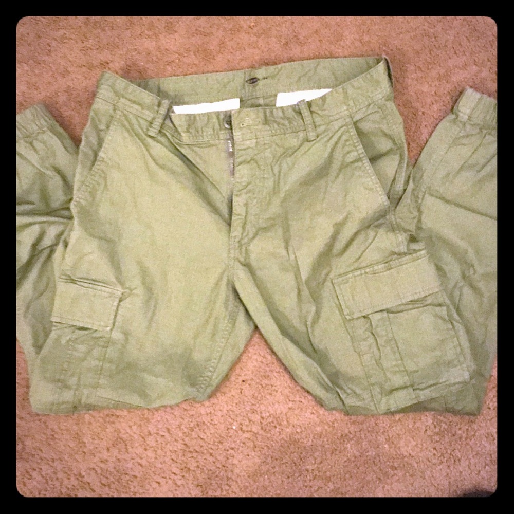 Old Navy cargo jogger